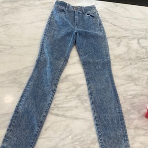J Brand @HoskElsa acid wash skinny jeans size 24